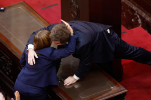 Crecen las tensiones entre Bullrich y Milei y aumenta la desconfianza dentro del oficialismo
