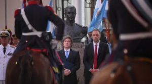 Milei respaldó nuevamente a Adorni tras las críticas de Bullrich y aseguró que ya tiene preparada su presentación judicial